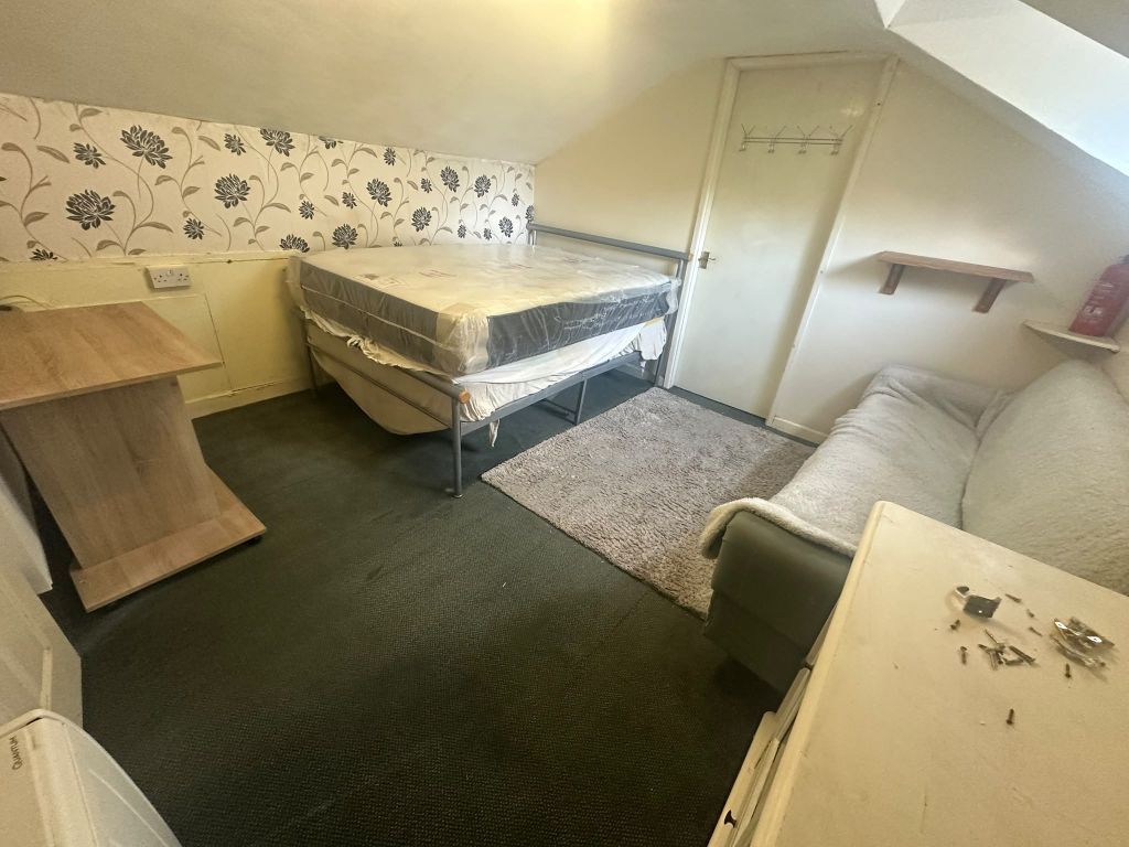 Property photo 1 of 5