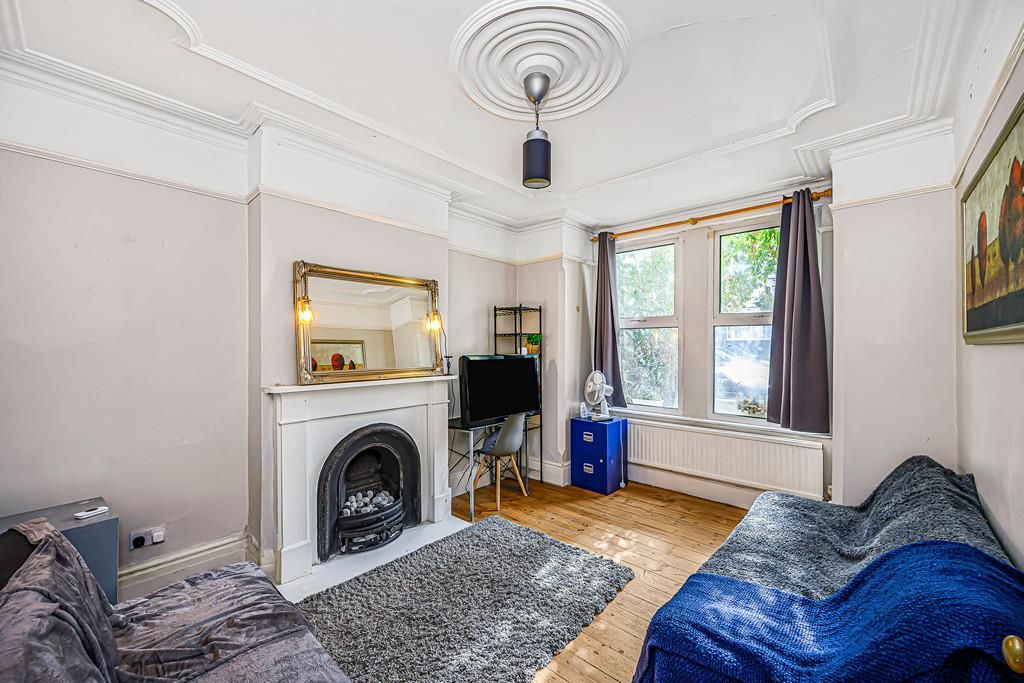 Property photo 3 of 19