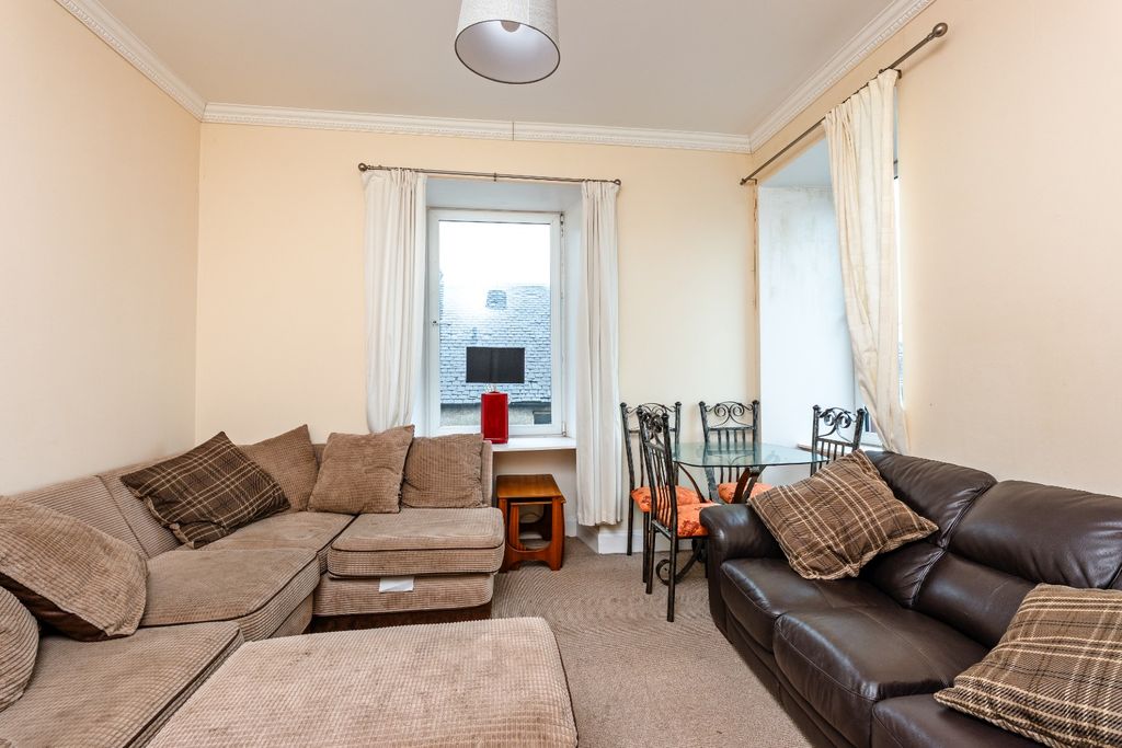 Additional image 7 of 3 bed flat for saleMain Street, Argyll And Bute, Campbeltown PA28