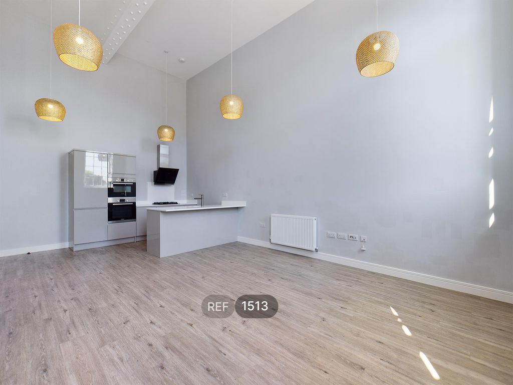Property photo 3 of 12 Kitchen/Living Area