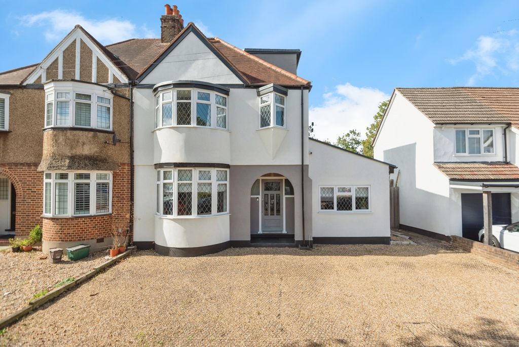 Property photo 1 of 19 Front