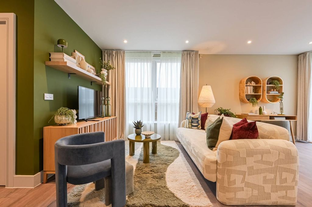 Property photo 1 of 15