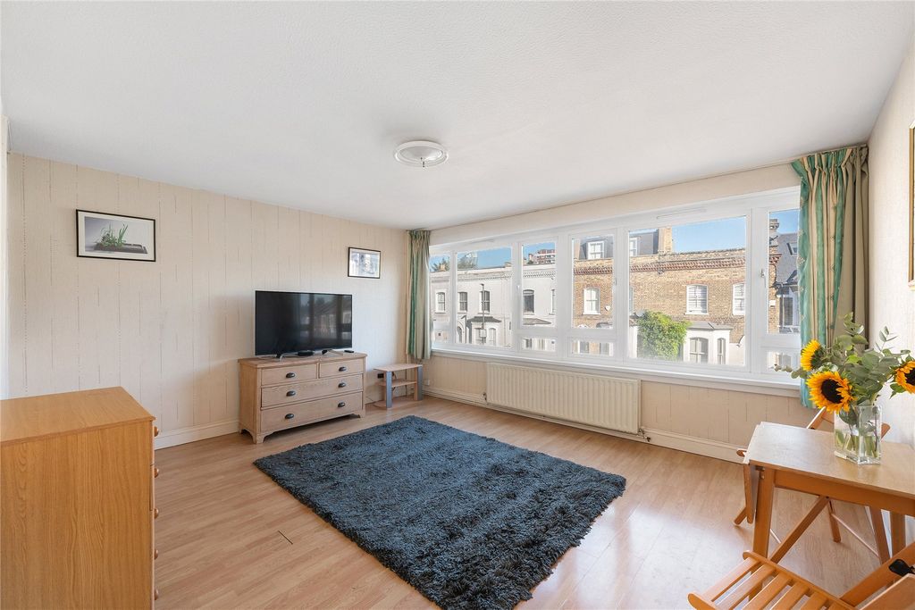 Property photo 1 of 11 Picture No. 05