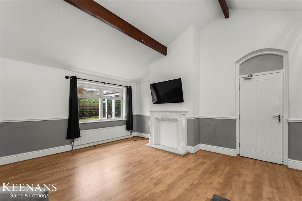 Property photo 2 of 38 Dsc02337.Jpg