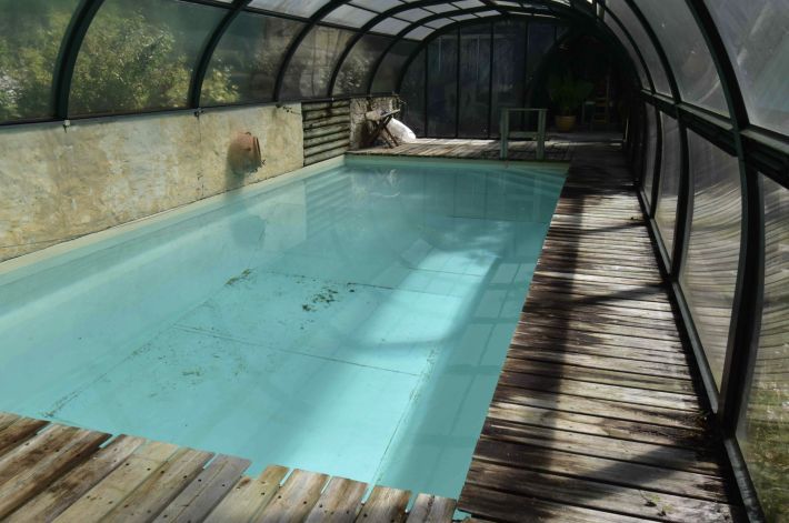 Property photo 2 of 39