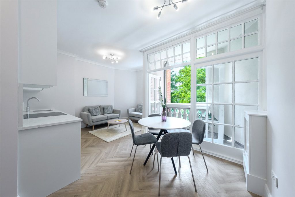 Property photo 1 of 17 Picture No. 06