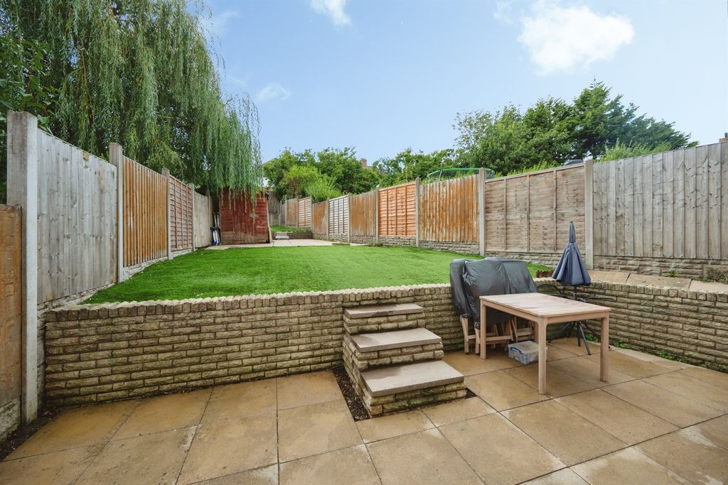 Property photo 3 of 14