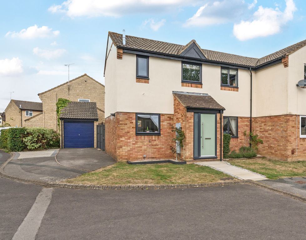 Property photo 1 of 18 Newfront