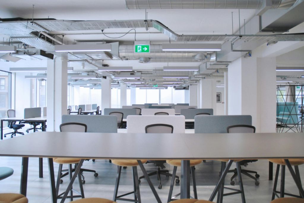 Property photo 3 of 17 16.Png