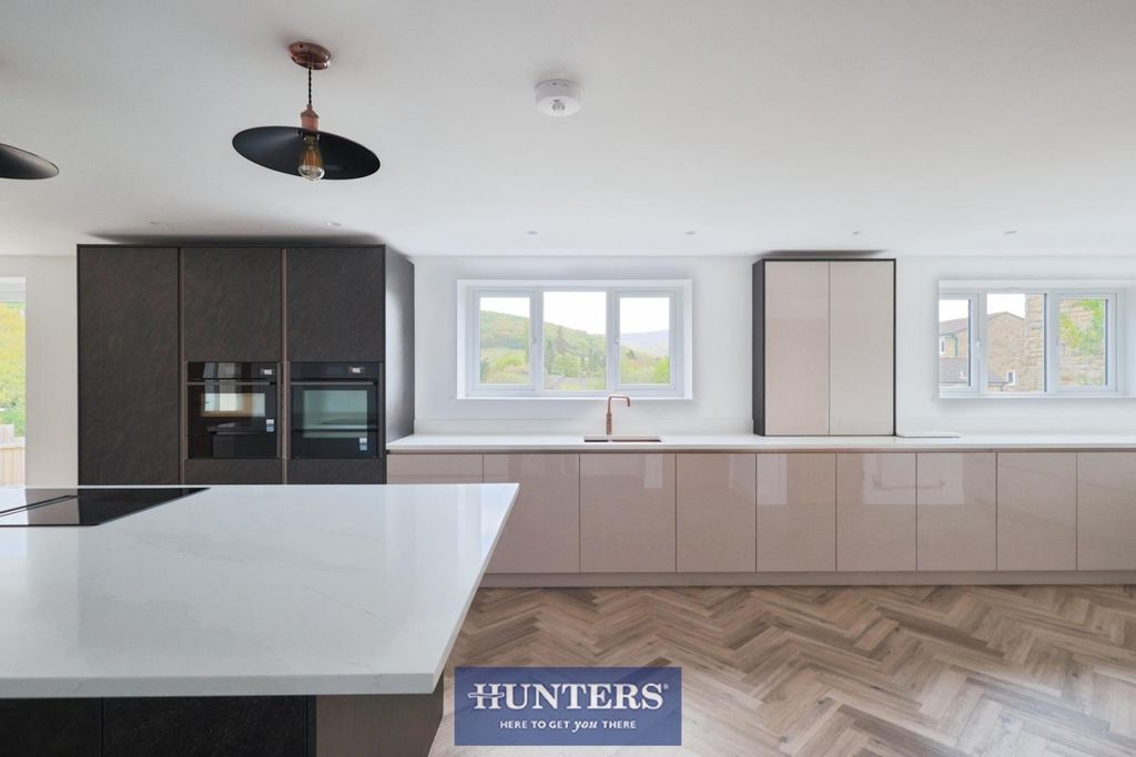 Additional image 8 of 4 bed detached house for saleBute Street, Glossop SK13