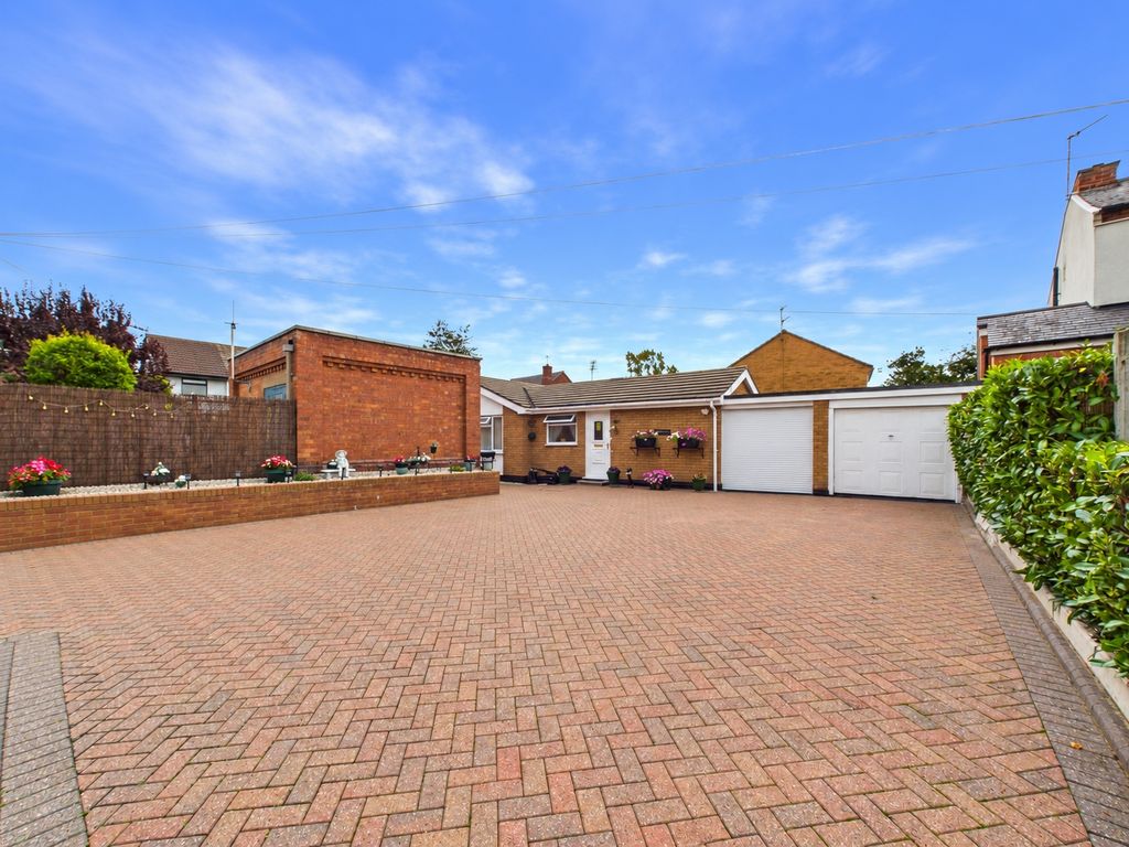 Property photo 2 of 17 Picture No. 29