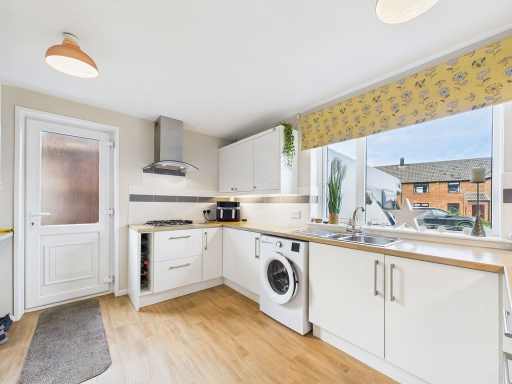 Property photo 3 of 22