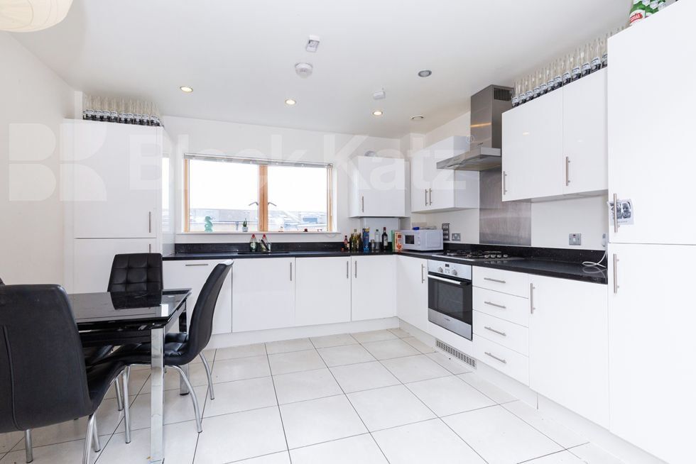 Property photo 3 of 5