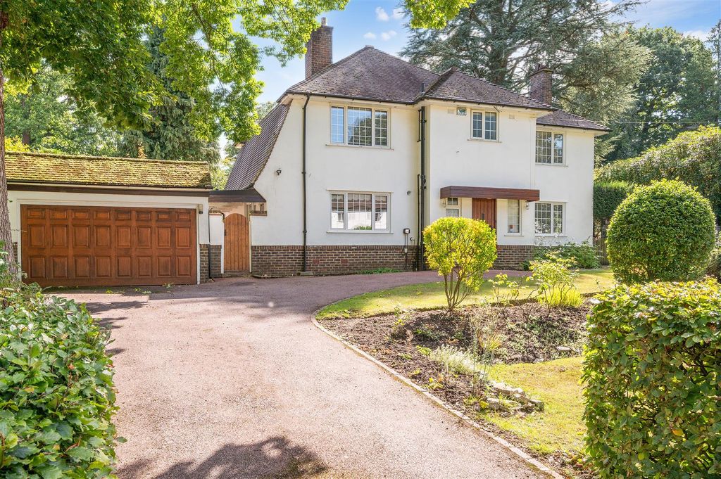 Property photo 2 of 26 Woodside- (26).Jpg