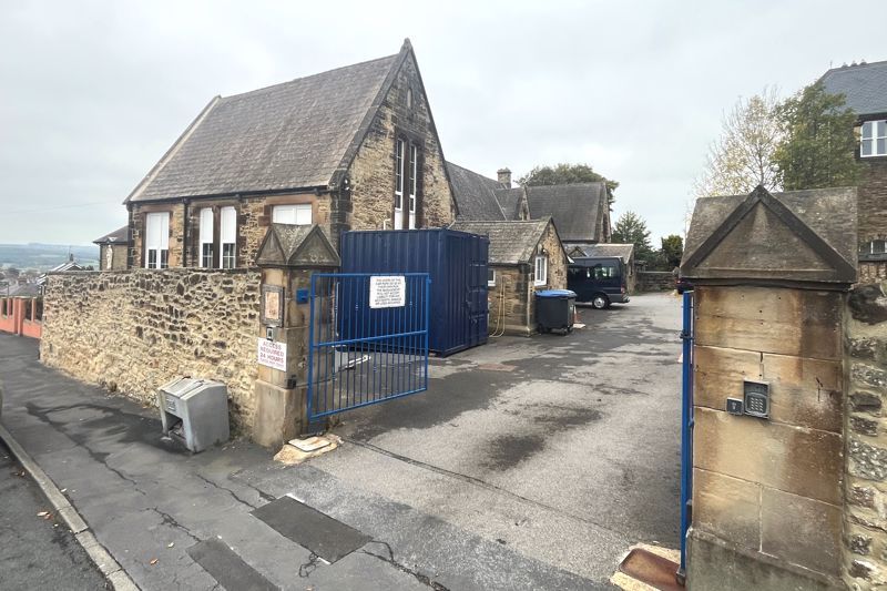 Property photo 3 of 16 Photo 9