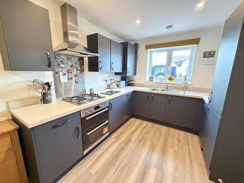 Property photo 3 of 18 Img_1552.Jpeg