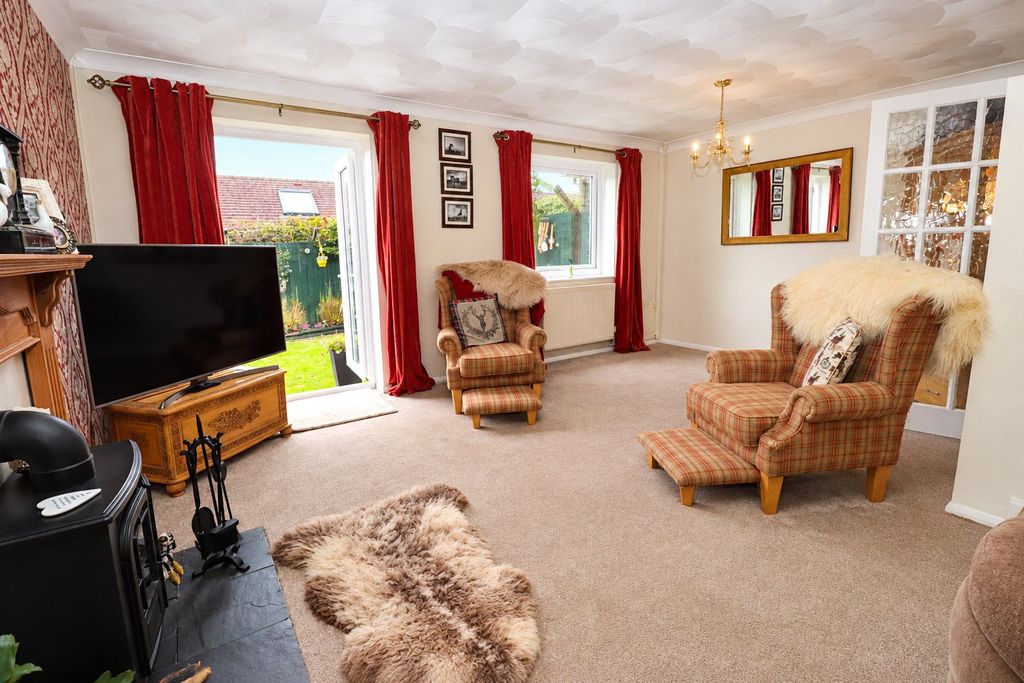 Property photo 2 of 11 Picture No. 04