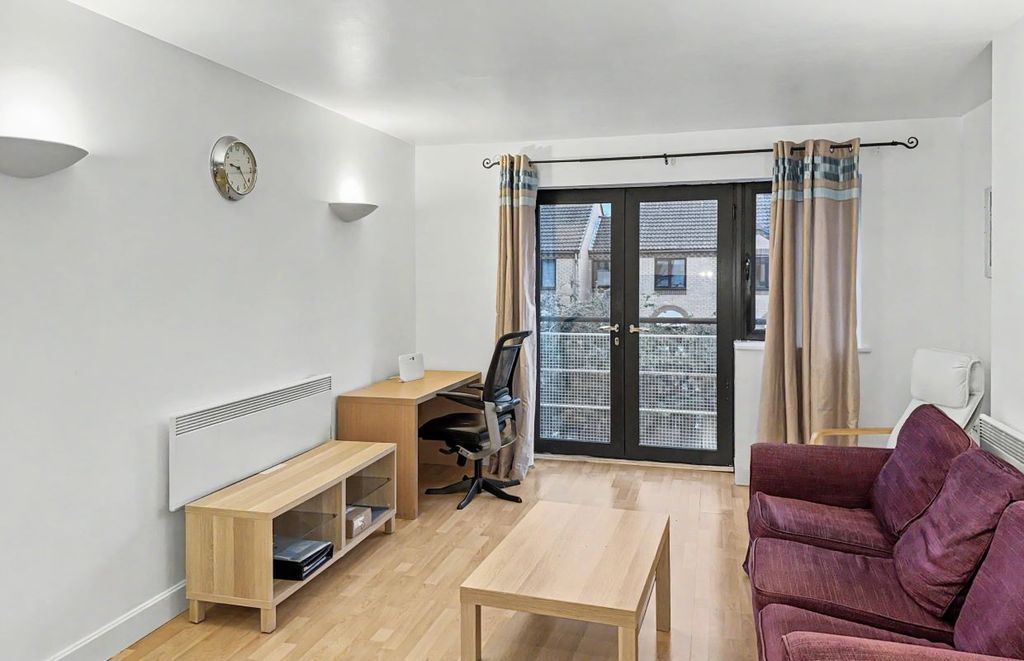 Property photo 2 of 7