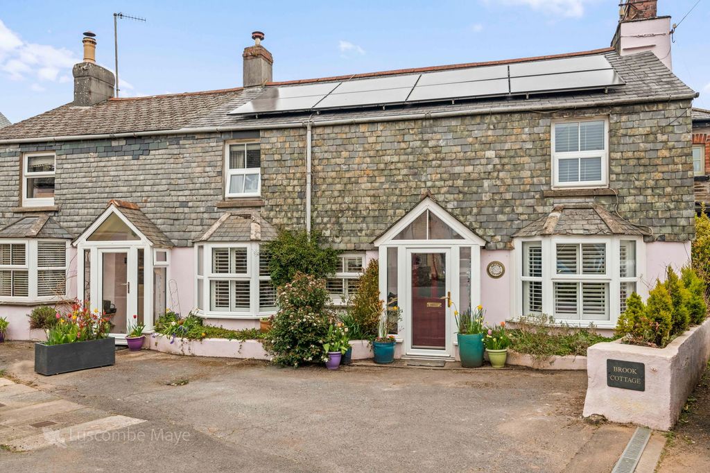 Property photo 1 of 16