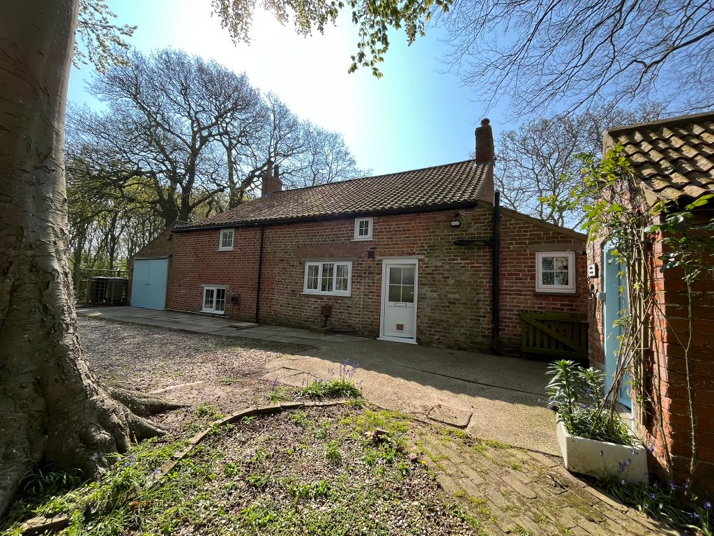 Property photo 3 of 27