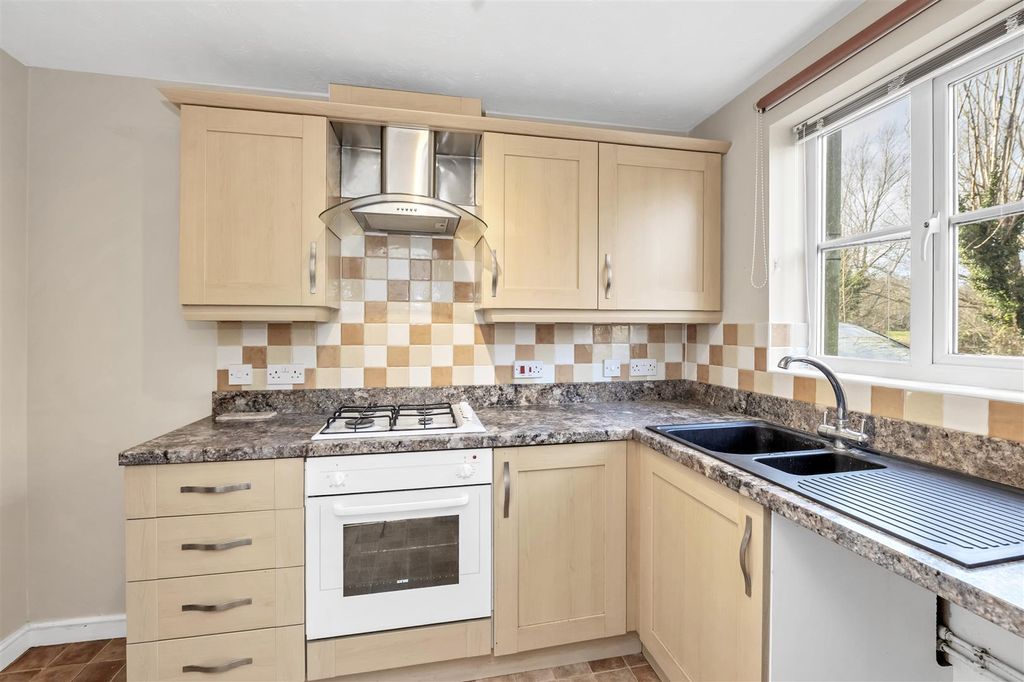 Property photo 2 of 12 Dcp_8246.Jpg