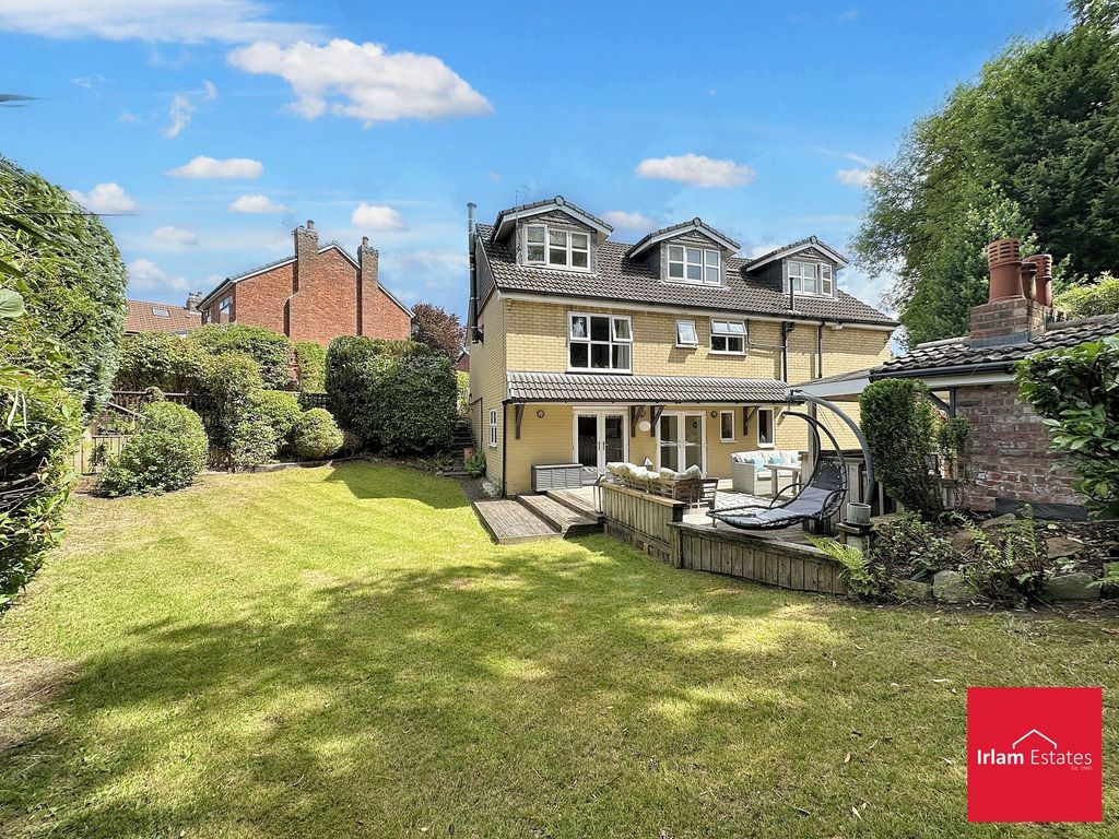 Property photo 3 of 47