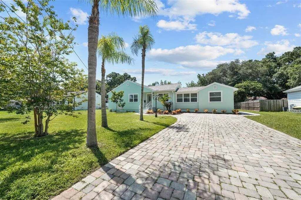 Property photo 3 of 20 <Alttext/>