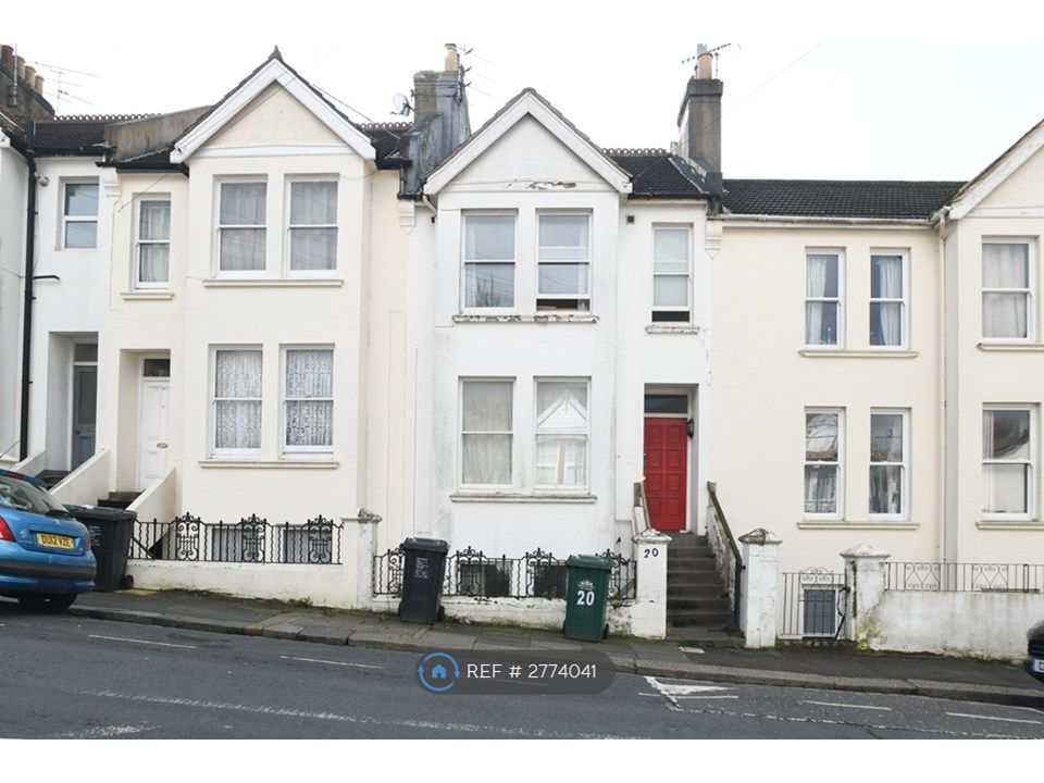 Property photo 1 of 13