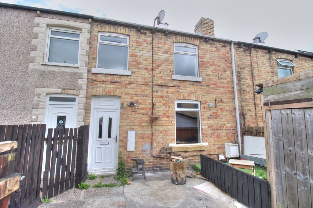 Property photo 1 of 17 Img_9429_30_31
