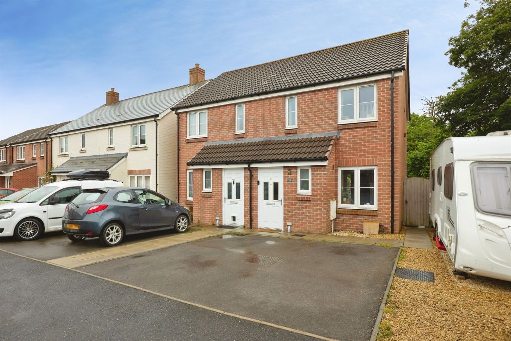 Property photo 1 of 13
