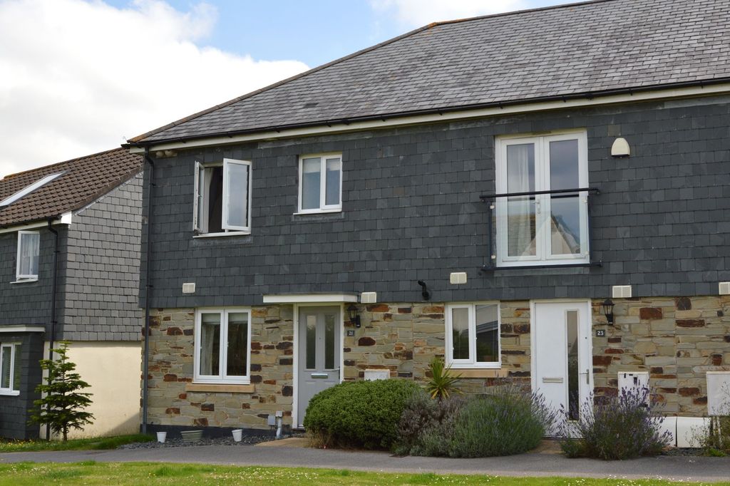 Property photo 1 of 14 External