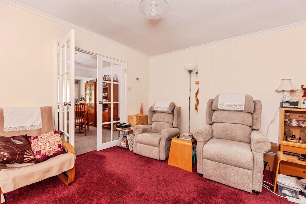 Property photo 3 of 22