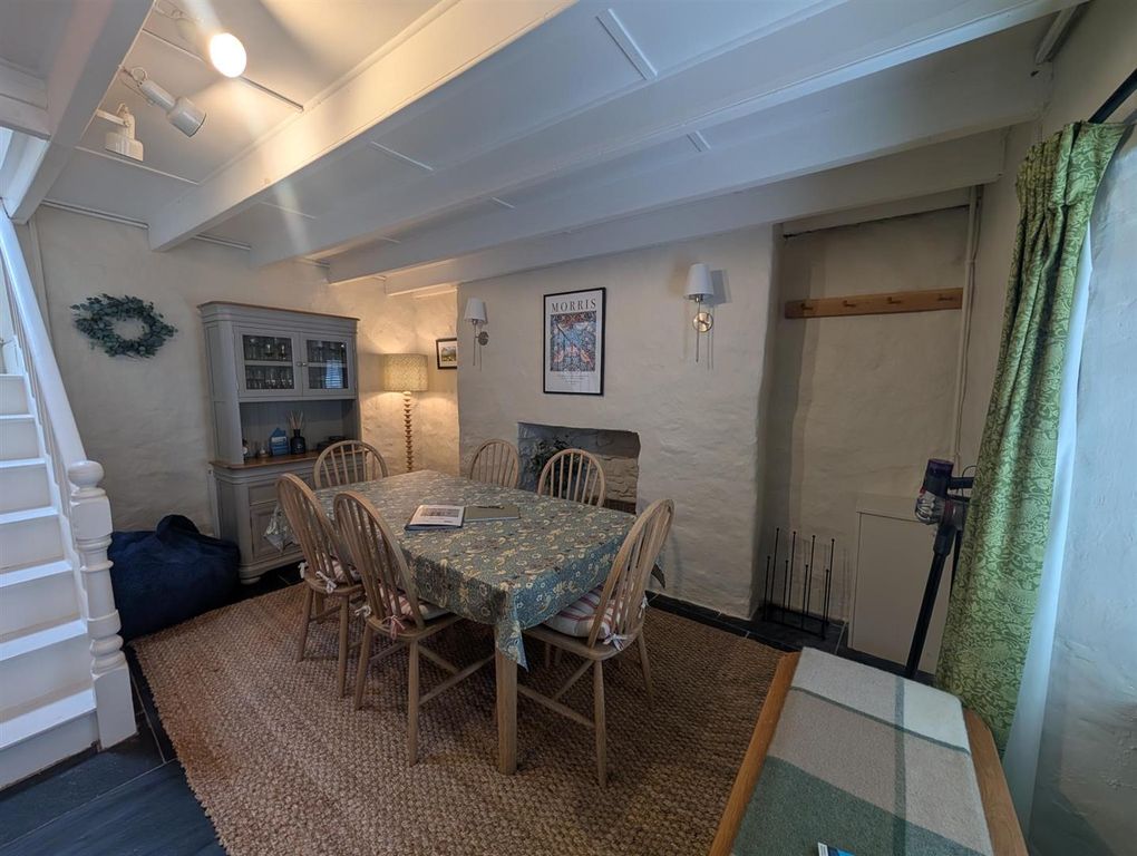 Property photo 3 of 19 1000010956.Jpg