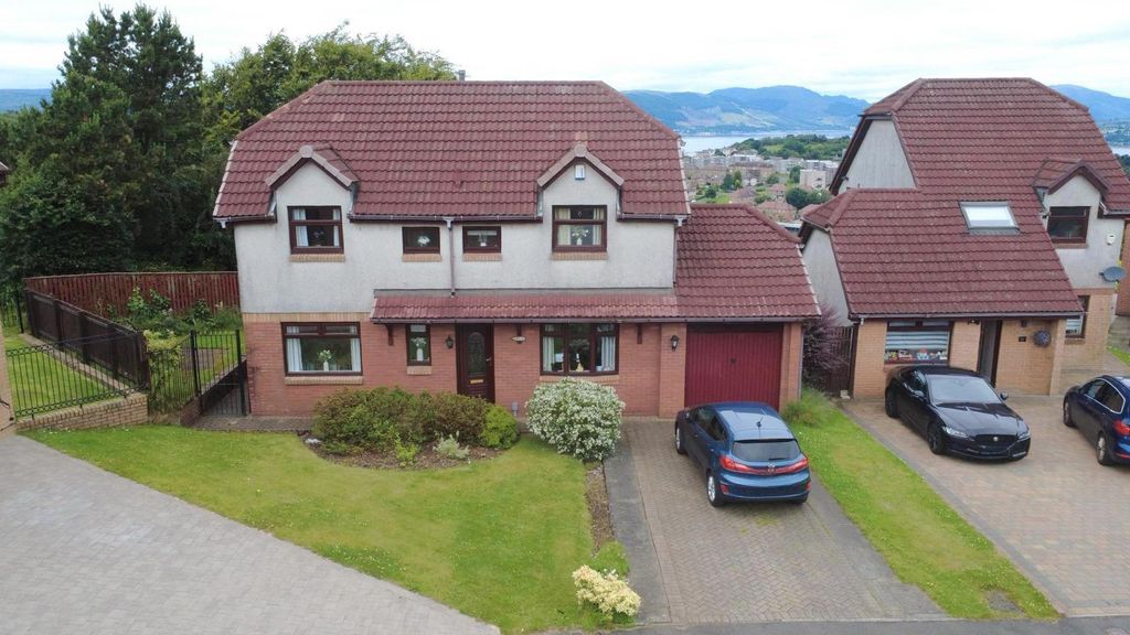 Property photo 1 of 26