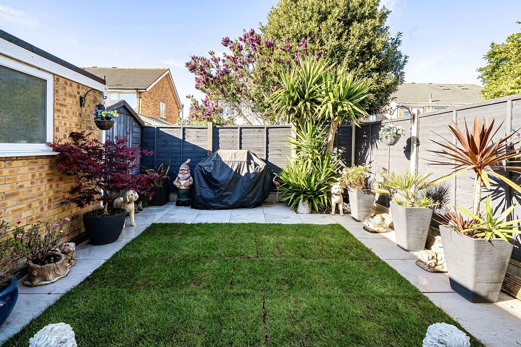 Property photo 3 of 14
