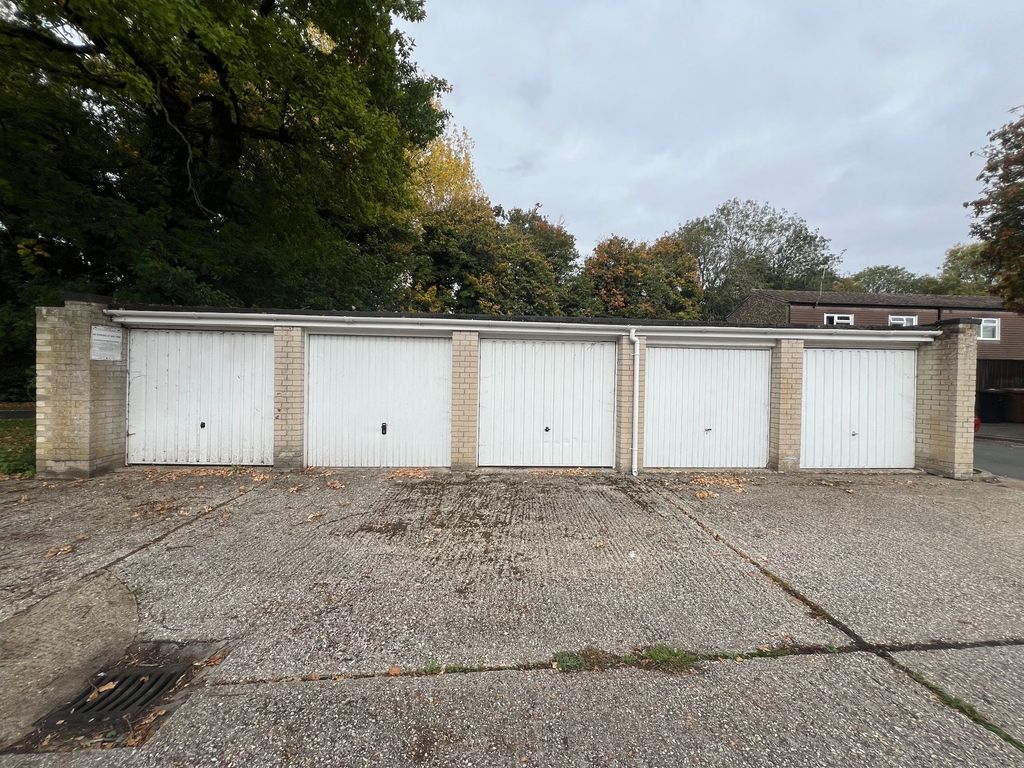 Property photo 2 of 7