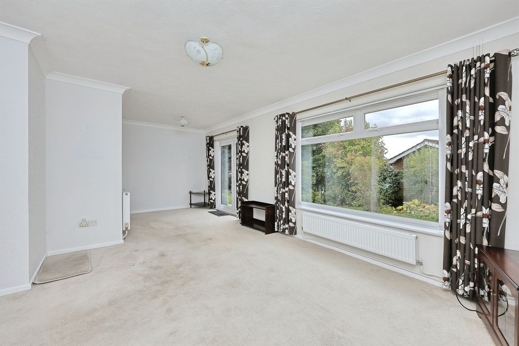 Property photo 3 of 24