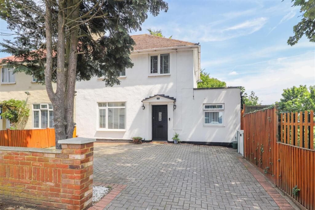 Property photo 1 of 22