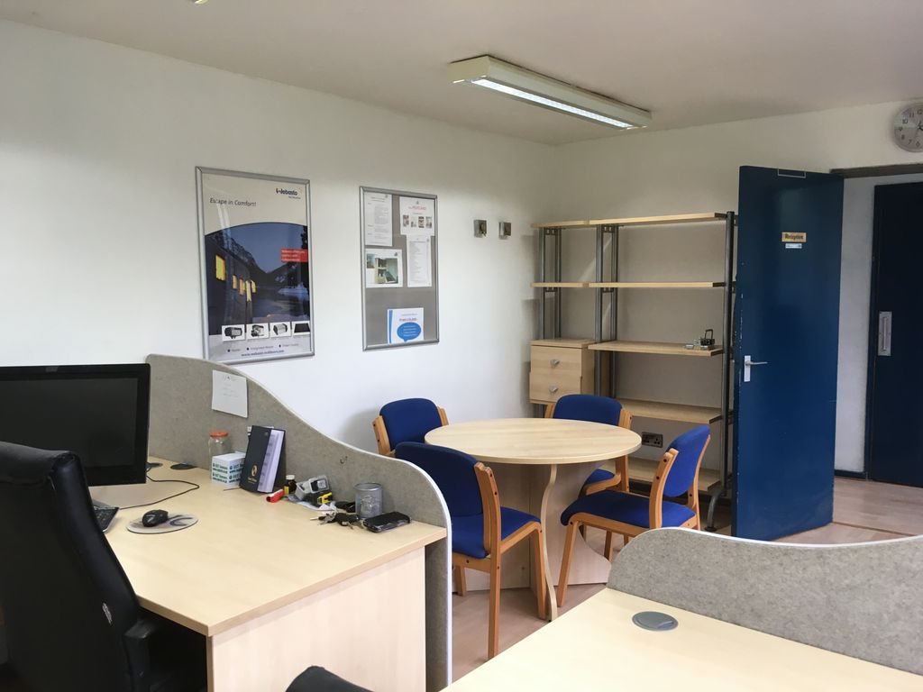 Property photo 2 of 3 Frontage Office Space
