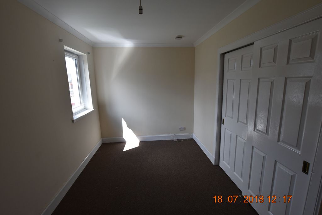 Property photo 3 of 6 Gallery