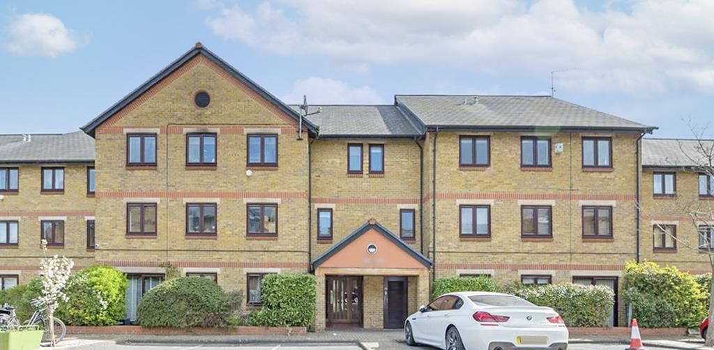 Property photo 1 of 13 External