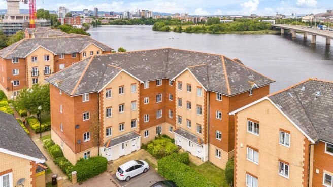 Property photo 1 of 3