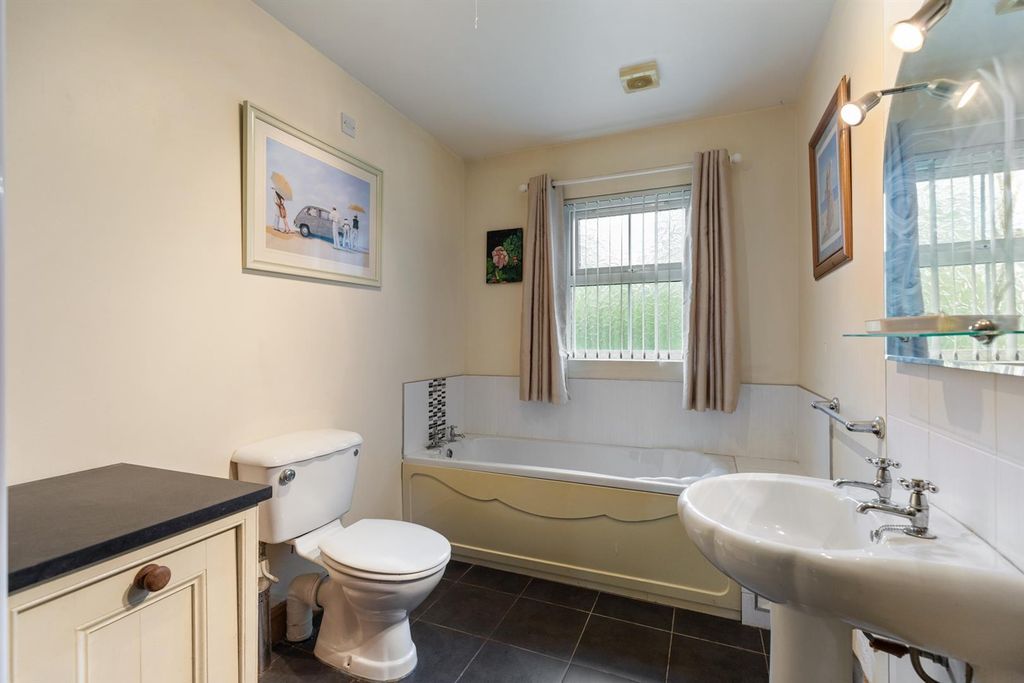 Additional image 15 of 4 bed detached house for sale246 Ballynahinch Road, Dromore BT25
