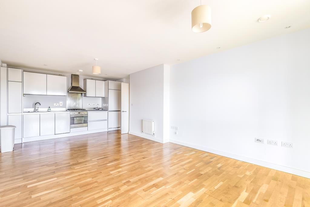 Property photo 3 of 10 Living Room