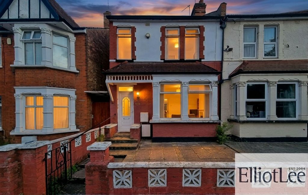 Property photo 1 of 6