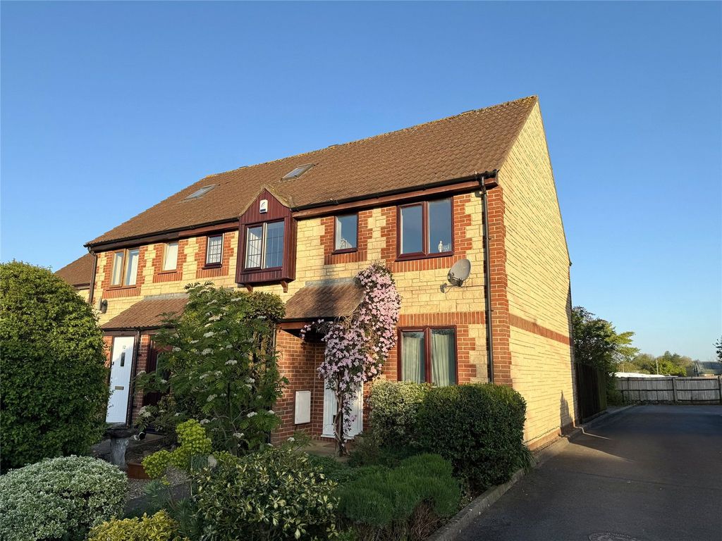 Property photo 1 of 11 Picture No. 17