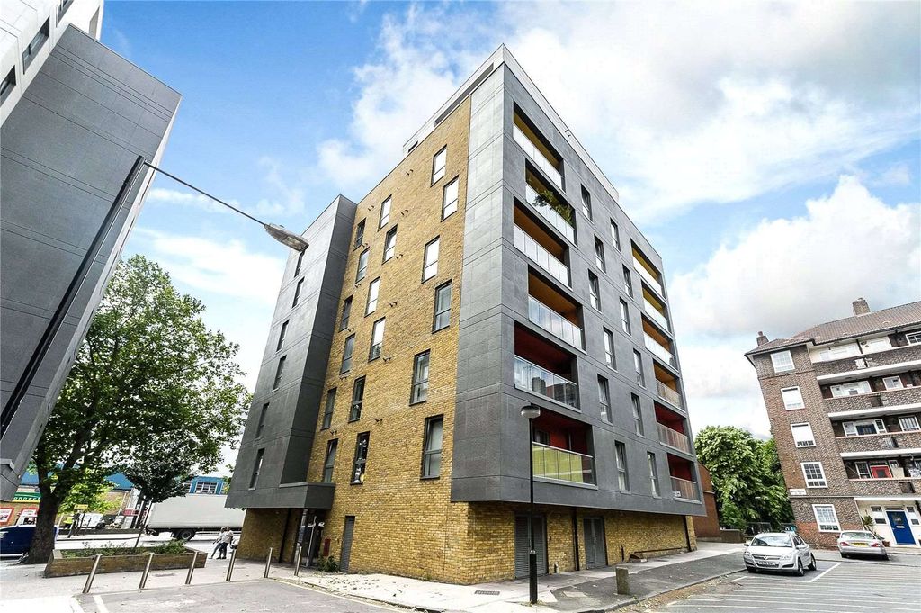 Property photo 1 of 1