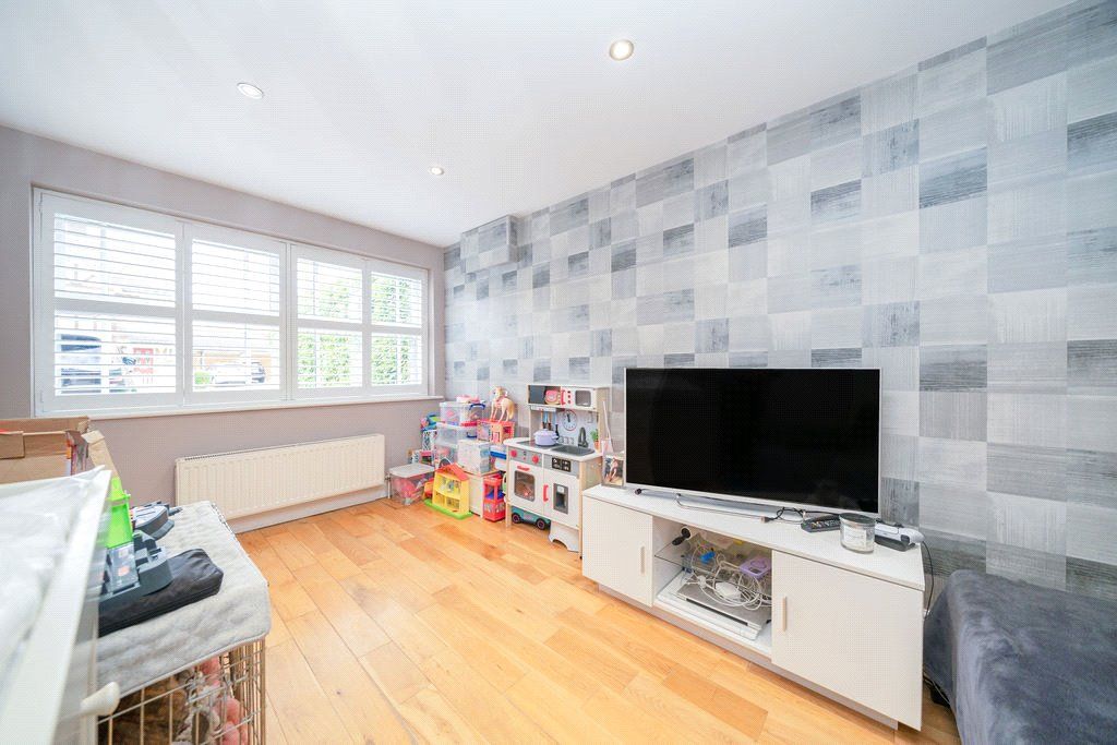 Property photo 3 of 20 Picture No. 22