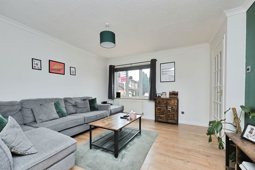 Property photo 2 of 24