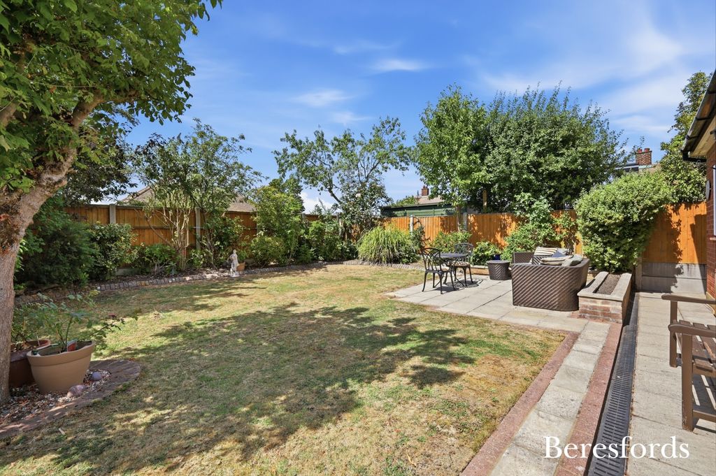 Property photo 2 of 35 Picture No. 38